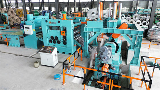 स्टेनलेस स्टील कॉइल अनकोलिंग लेवलिंग कट टू लेंथ लाइन विथ एज ट्रिमिंग 4-16 X 2000