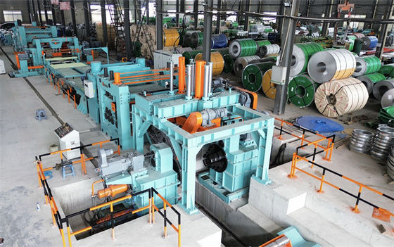 स्टेनलेस स्टील कॉइल अनकोलिंग लेवलिंग कट टू लेंथ लाइन विथ एज ट्रिमिंग 4-16 X 2000