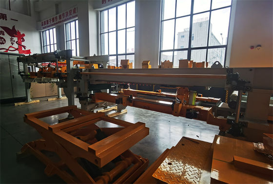 ऑपरेटर 2-3 मेटल स्लिटिंग मशीन चौड़ाई 600-1500 मिमी धातु विनिर्माण लाइनों में लगातार स्लिटिंग देने के लिए डिज़ाइन की गई है